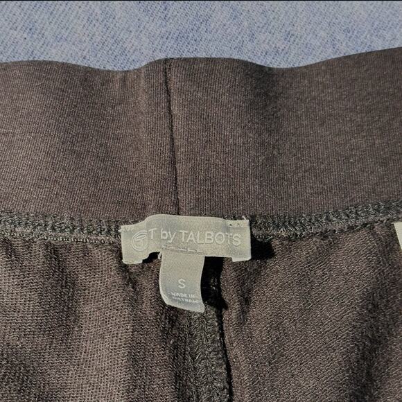 T by Talbots Women’s Casual Knit Shorts - Black - Size S - Picture 3 of 5